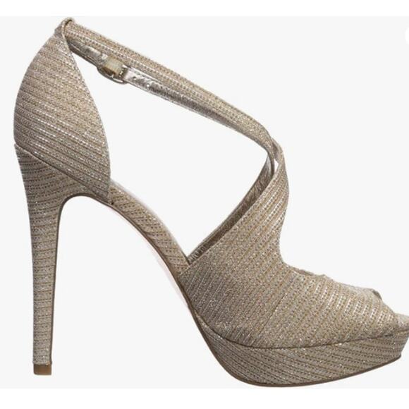 NEW in Box Adrianna Pappel Pewter glitter stilettos Size 6.5 QUICK SHIP 1-2 DAYS - Picture 2 of 5